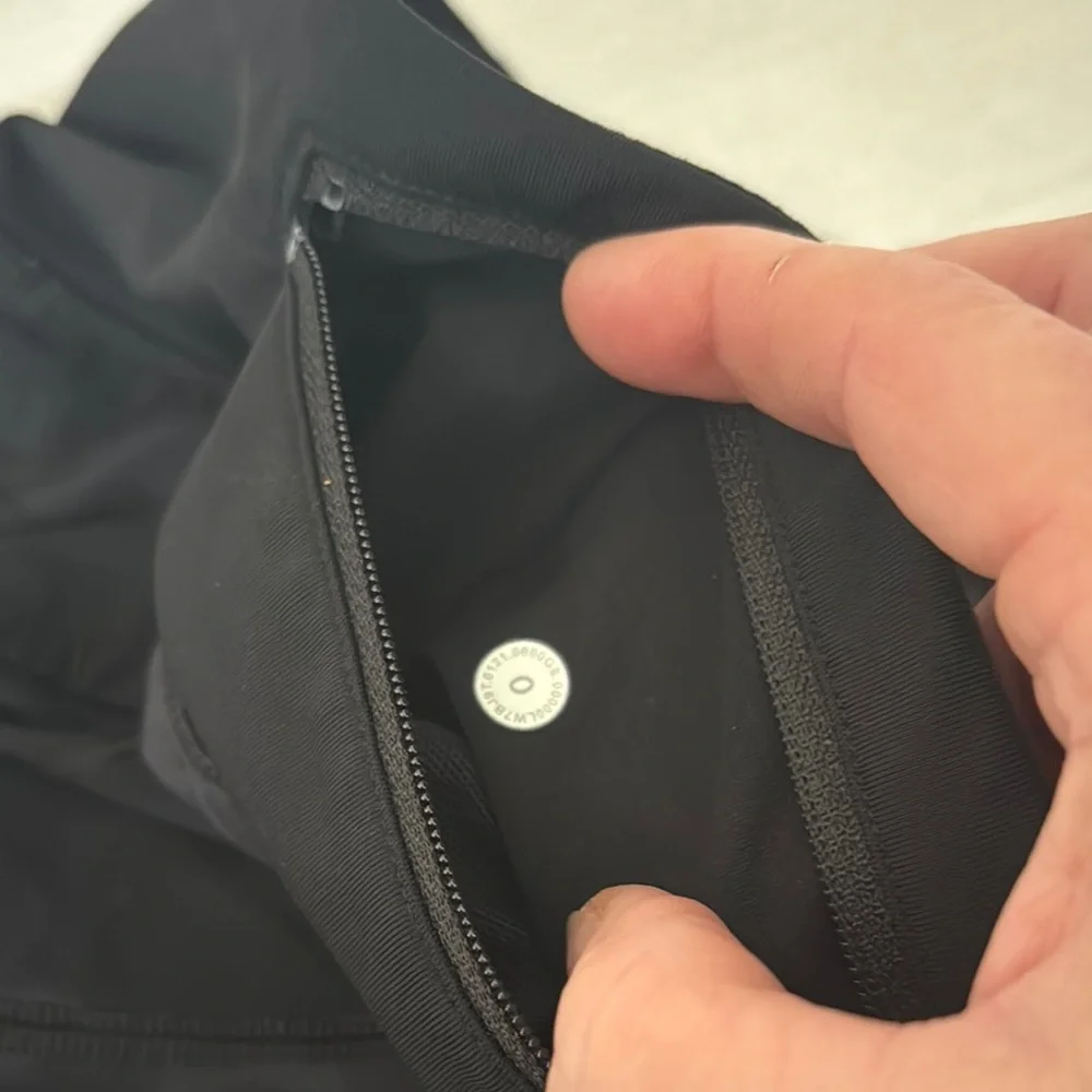 lululemon athletica Black Camo Athletic Shorts - Picture 4 of 10